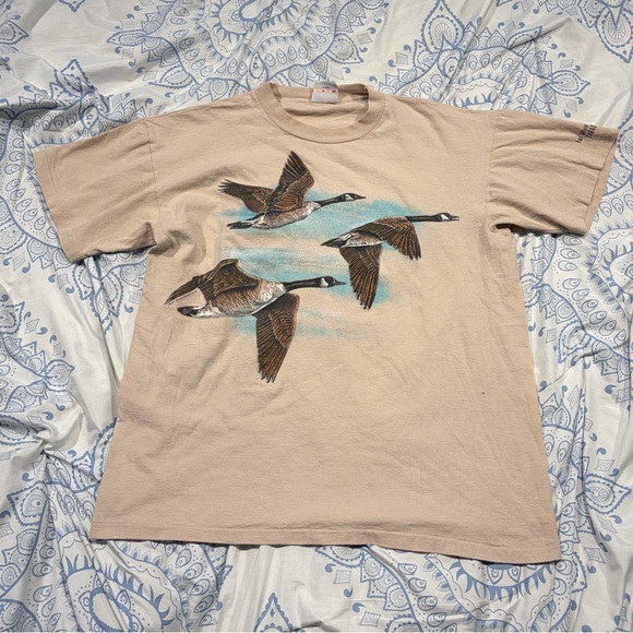 Other - Vintage Bird Shirt Medium